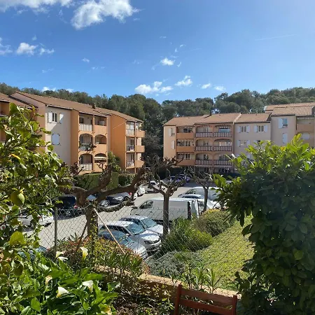 Lägenhet Charmant Studio Costebelle Proche Gare, Terrasse Et Parking Gratuit *
